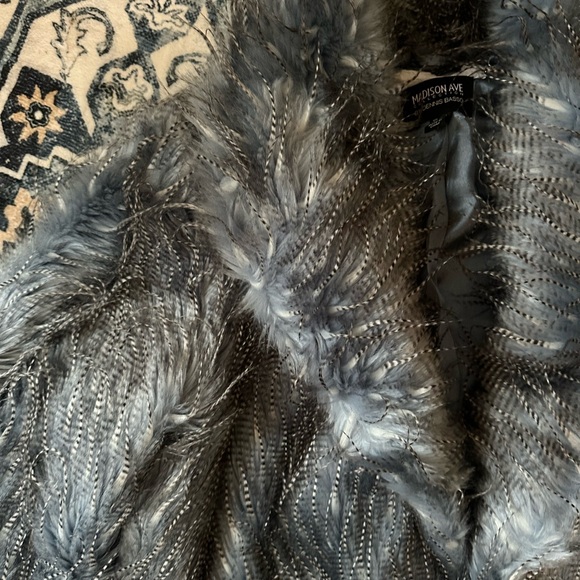 NWOT Dennis Basso Madison Avenue Tipped Fox Faux Fur - Picture 6 of 11